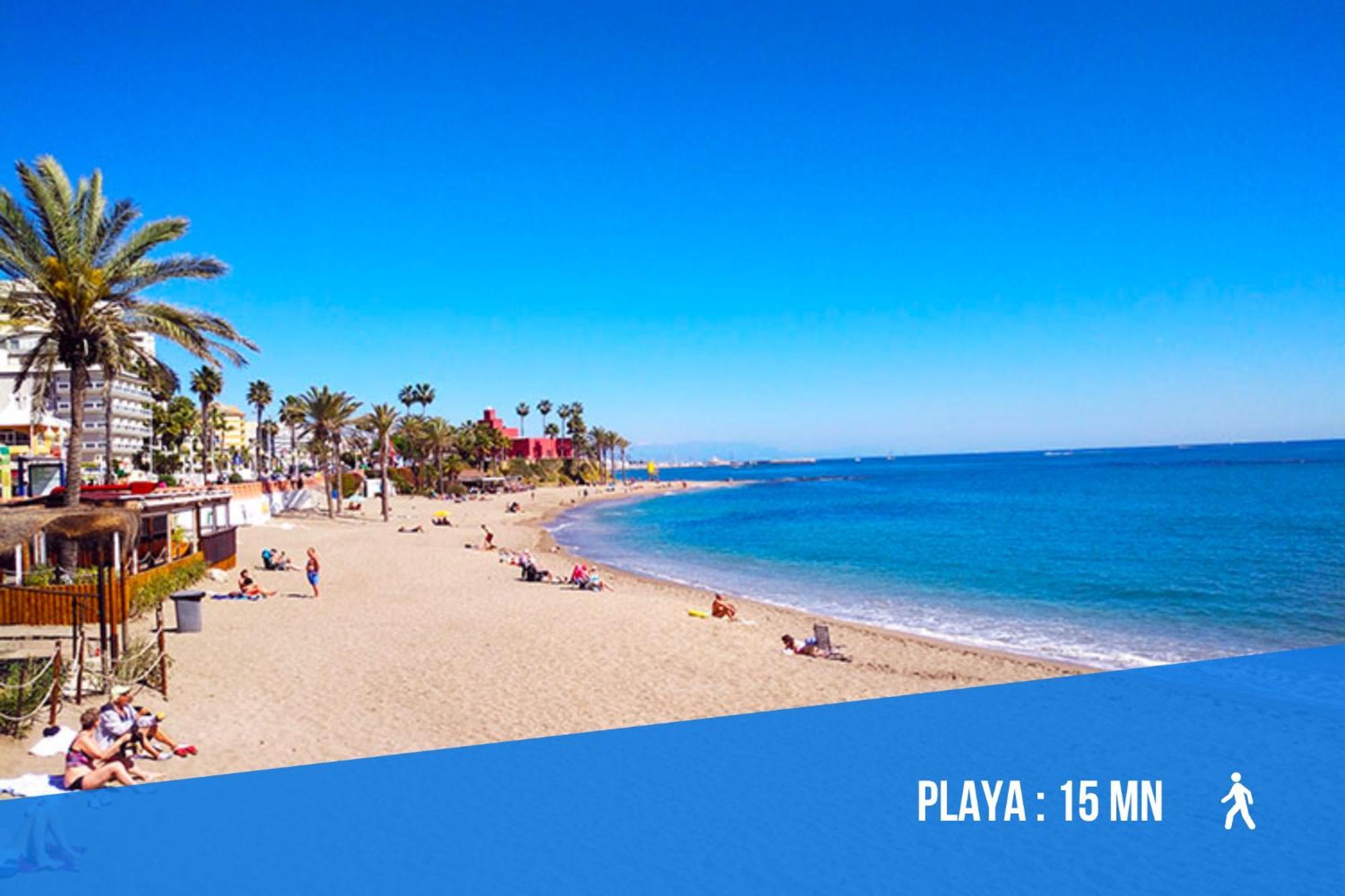 Appartement Spacieux Avec Terrasse Et Piscine Benalmádena Esterno foto
